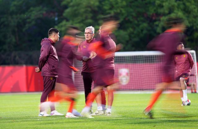 搜狐体育中文网-韩中战与泰新战不同时开球非AFC之过！1月前已敲定